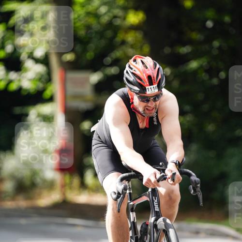 14.09.2025 - Stadtparktriathlon Michael Burmester http://msf.ph/oto/8913274 14.09.2025 11:55:33 Radfahren 955, 1049, 1072, 1091, 1092, 1116, 1168, 1186 meine-sportfotos.de