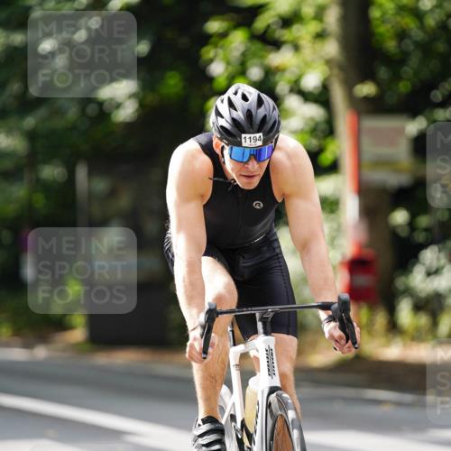 14.09.2025 - Stadtparktriathlon Michael Burmester http://msf.ph/oto/8913290 14.09.2025 11:55:43 Radfahren 955, 1049, 1056, 1092, 1164, 1173, 1174, 1186, 1194 meine-sportfotos.de