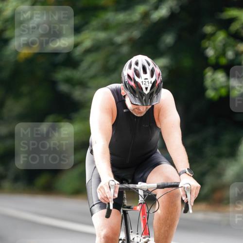14.09.2025 - Stadtparktriathlon Michael Burmester http://msf.ph/oto/8913319 14.09.2025 11:56:11 Radfahren 1014, 1022, 1082, 1089, 1113, 1170, 1214 meine-sportfotos.de