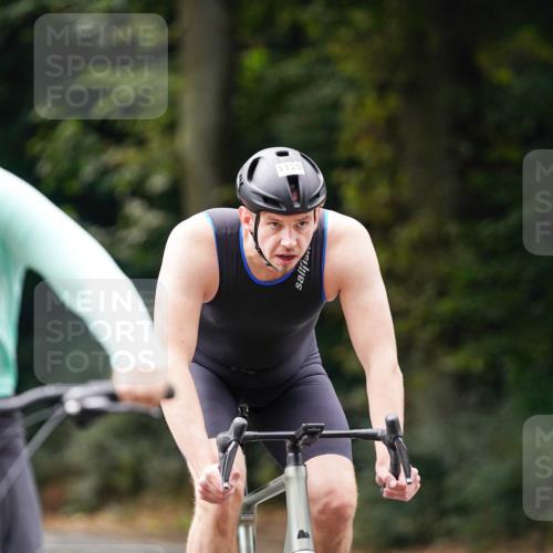 14.09.2025 - Stadtparktriathlon Michael Burmester http://msf.ph/oto/8913364 14.09.2025 11:57:08 Radfahren 952, 1016, 1050, 1129, 1146, 1189, 1205 meine-sportfotos.de