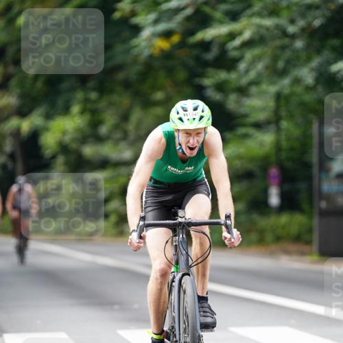 14.09.2025 - Stadtparktriathlon Michael Burmester http://msf.ph/oto/8913375 14.09.2025 11:57:18 Radfahren 952, 1124, 1132, 1147, 1203, 1205, 1211, 1212 meine-sportfotos.de