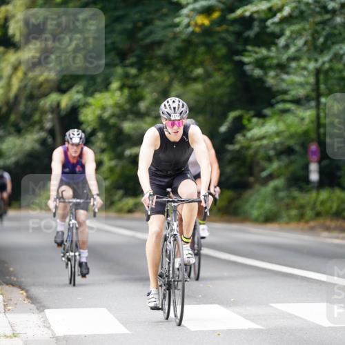 14.09.2025 - Stadtparktriathlon Michael Burmester http://msf.ph/oto/8913377 14.09.2025 11:57:21 Radfahren 1124, 1132, 1147, 1203, 1205, 1211, 1212 meine-sportfotos.de