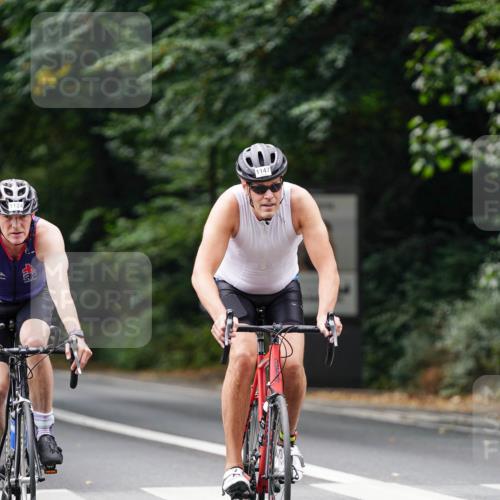 14.09.2025 - Stadtparktriathlon Michael Burmester http://msf.ph/oto/8913380 14.09.2025 11:57:22 Radfahren 1103, 1124, 1132, 1147, 1203, 1205, 1211, 1212 meine-sportfotos.de