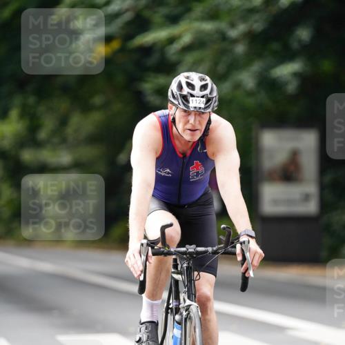 14.09.2025 - Stadtparktriathlon Michael Burmester http://msf.ph/oto/8913381 14.09.2025 11:57:23 Radfahren 1026, 1103, 1124, 1132, 1139, 1147, 1203, 1211, 1212 meine-sportfotos.de