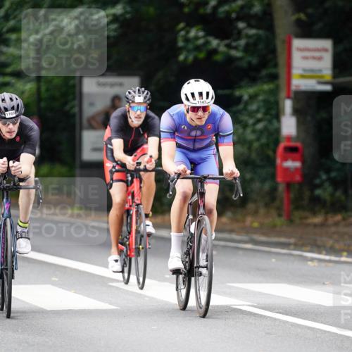 14.09.2025 - Stadtparktriathlon Michael Burmester http://msf.ph/oto/8913414 14.09.2025 11:58:19 Radfahren 945, 1002, 1040, 1083, 1101, 1112, 1121, 1143, 1155, 1160, 1180, 1213 meine-sportfotos.de