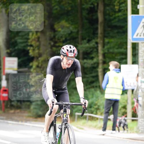 14.09.2025 - Stadtparktriathlon Michael Burmester http://msf.ph/oto/8913423 14.09.2025 11:58:25 Radfahren 945, 1083, 1098, 1101, 1121, 1143, 1155, 1160, 1180, 1213 meine-sportfotos.de