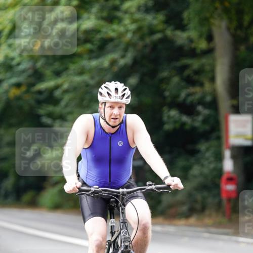 14.09.2025 - Stadtparktriathlon Michael Burmester http://msf.ph/oto/8913430 14.09.2025 11:58:36 Radfahren 972, 1059, 1097, 1098, 1102, 1128, 1156, 1193 meine-sportfotos.de