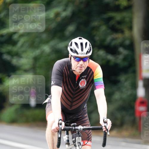 14.09.2025 - Stadtparktriathlon Michael Burmester http://msf.ph/oto/8913440 14.09.2025 11:58:45 Radfahren 1029, 1051, 1059, 1066, 1102, 1128, 1156, 1171 meine-sportfotos.de