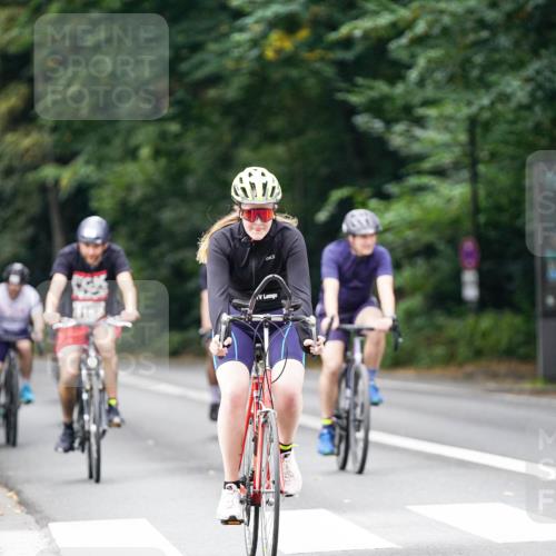 14.09.2025 - Stadtparktriathlon Michael Burmester http://msf.ph/oto/8913448 14.09.2025 11:58:55 Radfahren 1019, 1029, 1051, 1067, 1068, 1137, 1150, 1153, 1171, 1187 meine-sportfotos.de