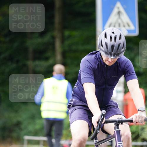 14.09.2025 - Stadtparktriathlon Michael Burmester http://msf.ph/oto/8913452 14.09.2025 11:58:58 Radfahren 1019, 1067, 1068, 1122, 1137, 1150, 1153, 1187 meine-sportfotos.de