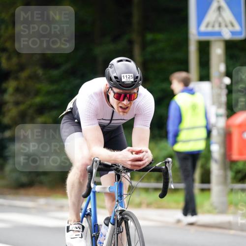 14.09.2025 - Stadtparktriathlon Michael Burmester http://msf.ph/oto/8913474 14.09.2025 11:59:33 Radfahren 1007, 1125 meine-sportfotos.de