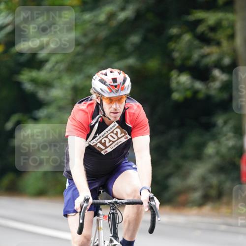 14.09.2025 - Stadtparktriathlon Michael Burmester http://msf.ph/oto/8913488 14.09.2025 11:59:52 Radfahren 936, 980, 1057, 1107, 1115, 1202 meine-sportfotos.de