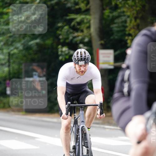 14.09.2025 - Stadtparktriathlon Michael Burmester http://msf.ph/oto/8913492 14.09.2025 11:59:55 Radfahren 980, 1115, 1202 meine-sportfotos.de