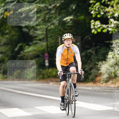 14.09.2025 - Stadtparktriathlon Michael Burmester http://msf.ph/oto/8913500 14.09.2025 12:00:22 Radfahren 1048, 1069, 1100, 1184 meine-sportfotos.de