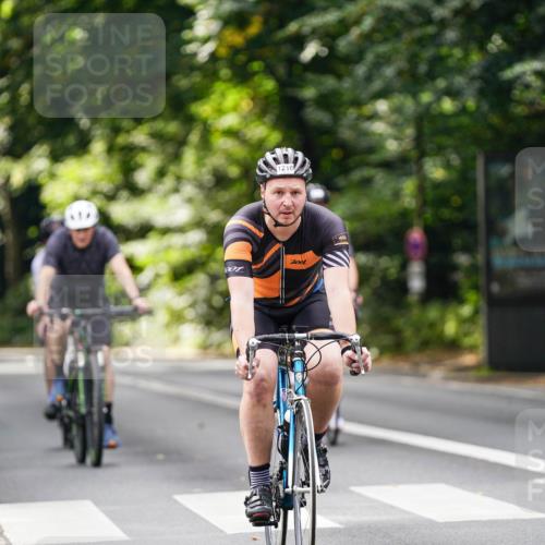 14.09.2025 - Stadtparktriathlon Michael Burmester http://msf.ph/oto/8913519 14.09.2025 12:00:59 Radfahren 1011, 1031, 1039, 1062, 1064, 1188, 1210, 1220 meine-sportfotos.de