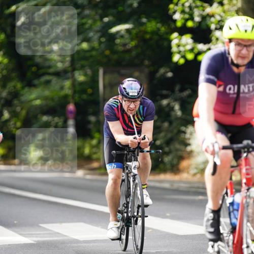 14.09.2025 - Stadtparktriathlon Michael Burmester http://msf.ph/oto/8913544 14.09.2025 12:01:20 Radfahren 1005, 1041, 1046, 1058, 1060, 1086, 1099, 1185 meine-sportfotos.de