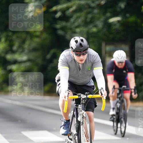 14.09.2025 - Stadtparktriathlon Michael Burmester http://msf.ph/oto/8913564 14.09.2025 12:01:38 Radfahren 1085, 1087, 1117, 1126, 1157, 1158 meine-sportfotos.de