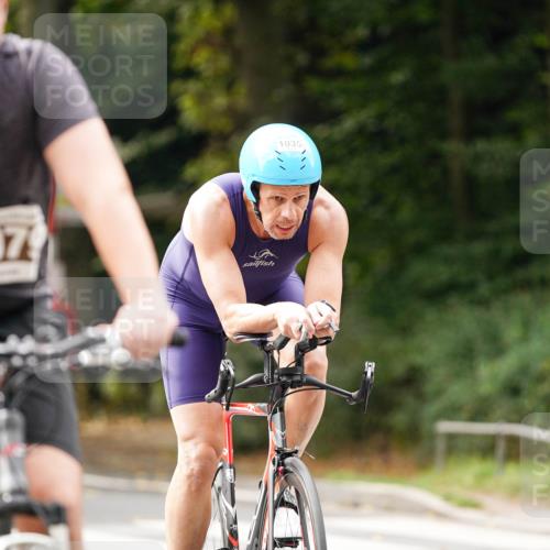 14.09.2025 - Stadtparktriathlon Michael Burmester http://msf.ph/oto/8913571 14.09.2025 12:01:51 Radfahren 1035, 1079, 1092, 1149, 1162, 1167, 1168 meine-sportfotos.de