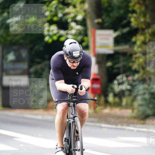14.09.2025 - Stadtparktriathlon Michael Burmester http://msf.ph/oto/8913579 14.09.2025 12:01:59 Radfahren 1072, 1092, 1096, 1120, 1148, 1149, 1152, 1162, 1168, 1169, 1218 meine-sportfotos.de