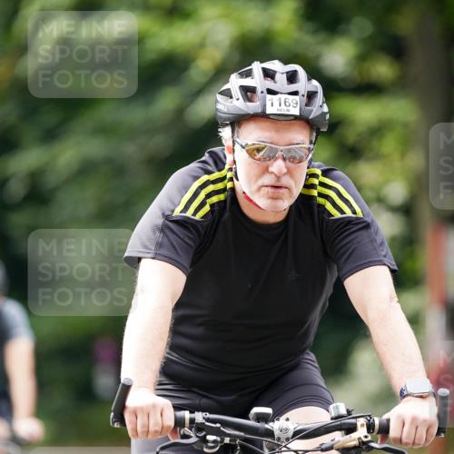 14.09.2025 - Stadtparktriathlon Michael Burmester http://msf.ph/oto/8913582 14.09.2025 12:02:01 Radfahren 1025, 1072, 1092, 1096, 1120, 1148, 1149, 1152, 1162, 1168, 1169, 1218 meine-sportfotos.de