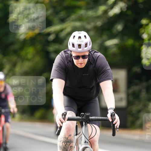 14.09.2025 - Stadtparktriathlon Michael Burmester http://msf.ph/oto/8913587 14.09.2025 12:02:04 Radfahren 1025, 1072, 1092, 1094, 1096, 1120, 1148, 1152, 1162, 1169, 1218 meine-sportfotos.de