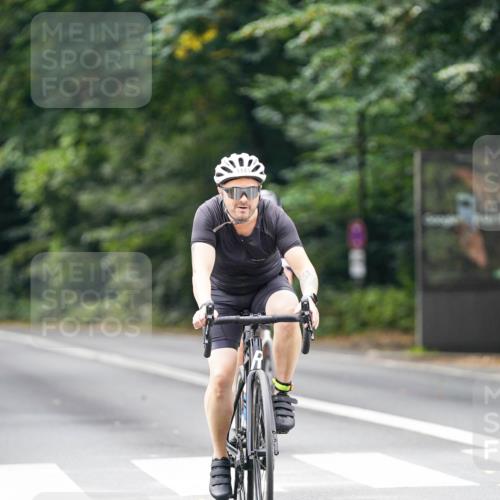14.09.2025 - Stadtparktriathlon Michael Burmester http://msf.ph/oto/8913599 14.09.2025 12:02:14 Radfahren 1008, 1025, 1094, 1141, 1164, 1174, 1186 meine-sportfotos.de