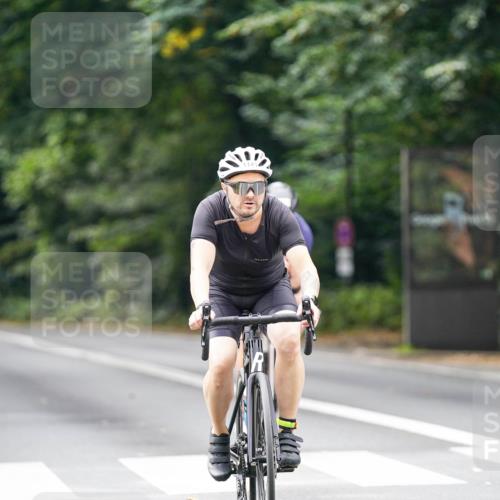 14.09.2025 - Stadtparktriathlon Michael Burmester http://msf.ph/oto/8913600 14.09.2025 12:02:14 Radfahren 1008, 1025, 1094, 1141, 1164, 1174, 1186 meine-sportfotos.de