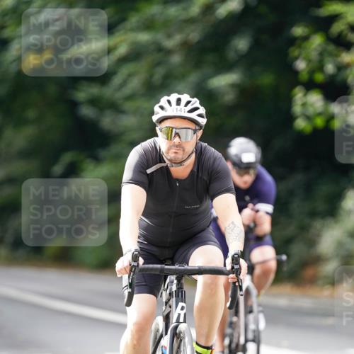 14.09.2025 - Stadtparktriathlon Michael Burmester http://msf.ph/oto/8913601 14.09.2025 12:02:15 Radfahren 1008, 1025, 1094, 1141, 1164, 1174, 1186 meine-sportfotos.de