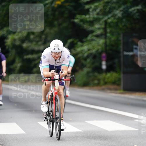 14.09.2025 - Stadtparktriathlon Michael Burmester http://msf.ph/oto/8913620 14.09.2025 12:02:43 Radfahren 931, 1055, 1065, 1076, 1095, 1110, 1113, 1116, 1163 meine-sportfotos.de