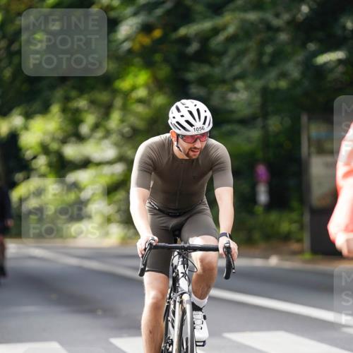 14.09.2025 - Stadtparktriathlon Michael Burmester http://msf.ph/oto/8913648 14.09.2025 12:03:30 Radfahren 997, 1023, 1056, 1077, 1091 meine-sportfotos.de