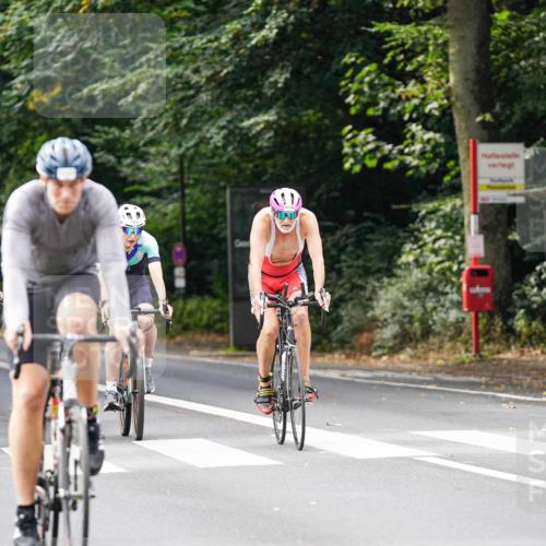 14.09.2025 - Stadtparktriathlon Michael Burmester http://msf.ph/oto/8913657 14.09.2025 12:03:41 Radfahren 1017, 1022, 1023, 1091, 1129, 1133, 1142, 1170, 1203, 1204, 1211 meine-sportfotos.de