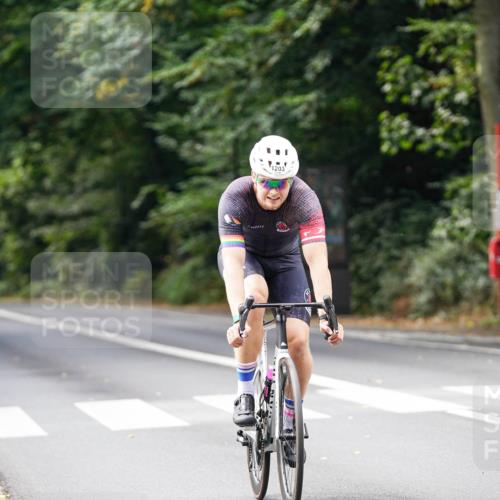 14.09.2025 - Stadtparktriathlon Michael Burmester http://msf.ph/oto/8913665 14.09.2025 12:03:48 Radfahren 1017, 1129, 1142, 1144, 1170, 1203, 1204, 1205, 1211 meine-sportfotos.de