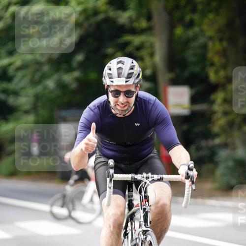 14.09.2025 - Stadtparktriathlon Michael Burmester http://msf.ph/oto/8913675 14.09.2025 12:03:57 Radfahren 1089, 1144, 1205 meine-sportfotos.de