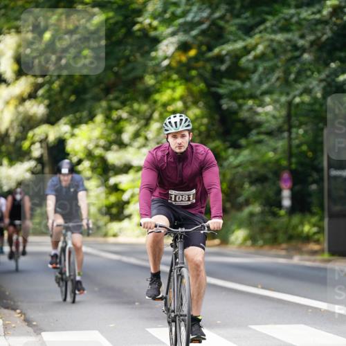14.09.2025 - Stadtparktriathlon Michael Burmester http://msf.ph/oto/8913697 14.09.2025 12:04:35 Radfahren 1027, 1050, 1053, 1081, 1123, 1145, 1146, 1183, 1214 meine-sportfotos.de