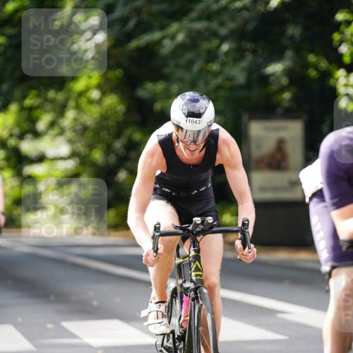 14.09.2025 - Stadtparktriathlon Michael Burmester http://msf.ph/oto/8913706 14.09.2025 12:04:51 Radfahren 1043, 1075, 1080, 1103, 1109, 1147 meine-sportfotos.de