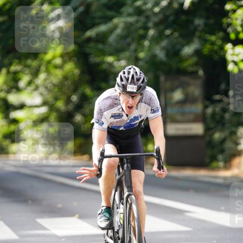 14.09.2025 - Stadtparktriathlon Michael Burmester http://msf.ph/oto/8913711 14.09.2025 12:04:54 Radfahren 1043, 1075, 1080, 1103, 1109, 1134, 1147 meine-sportfotos.de