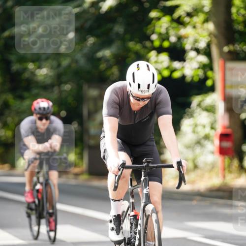 14.09.2025 - Stadtparktriathlon Michael Burmester http://msf.ph/oto/8913731 14.09.2025 12:05:27 Radfahren 1061, 1083, 1088, 1102, 1112, 1155, 1219 meine-sportfotos.de