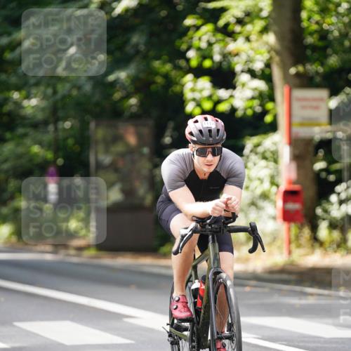 14.09.2025 - Stadtparktriathlon Michael Burmester http://msf.ph/oto/8913732 14.09.2025 12:05:28 Radfahren 1061, 1083, 1088, 1102, 1112, 1155, 1219 meine-sportfotos.de