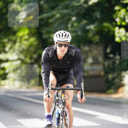 14.09.2025 - Stadtparktriathlon Michael Burmester http://msf.ph/oto/8913742 14.09.2025 12:05:40 Radfahren 1084, 1101, 1128, 1219 meine-sportfotos.de