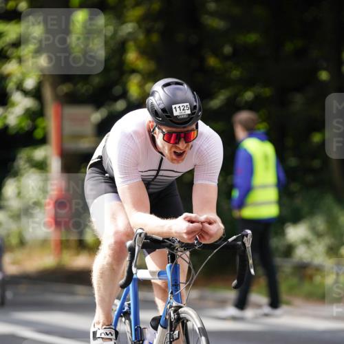 14.09.2025 - Stadtparktriathlon Michael Burmester http://msf.ph/oto/8913747 14.09.2025 12:05:50 Radfahren 1097, 1124, 1125, 1128, 1151, 1171, 1178, 1199 meine-sportfotos.de