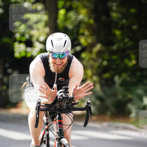 14.09.2025 - Stadtparktriathlon Michael Burmester http://msf.ph/oto/8913799 14.09.2025 12:07:25 Radfahren 1068, 1107, 1193 meine-sportfotos.de