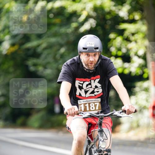 14.09.2025 - Stadtparktriathlon Michael Burmester http://msf.ph/oto/8913813 14.09.2025 12:07:45 Radfahren 1033, 1047, 1048, 1063, 1115, 1150, 1187 meine-sportfotos.de
