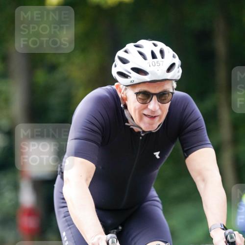 14.09.2025 - Stadtparktriathlon Michael Burmester http://msf.ph/oto/8913830 14.09.2025 12:08:08 Radfahren 1031, 1057, 1099, 1168, 1200, 1215 meine-sportfotos.de
