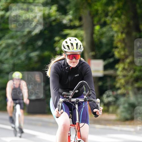 14.09.2025 - Stadtparktriathlon Michael Burmester http://msf.ph/oto/8913858 14.09.2025 12:08:43 Radfahren 1019, 1039, 1058, 1086, 1174, 1186, 1210 meine-sportfotos.de