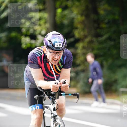 14.09.2025 - Stadtparktriathlon Michael Burmester http://msf.ph/oto/8913861 14.09.2025 12:08:46 Radfahren 1019, 1086, 1164, 1186, 1210 meine-sportfotos.de