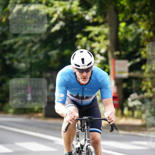 14.09.2025 - Stadtparktriathlon Michael Burmester http://msf.ph/oto/8913866 14.09.2025 12:08:52 Radfahren 1087, 1152, 1164, 1210 meine-sportfotos.de