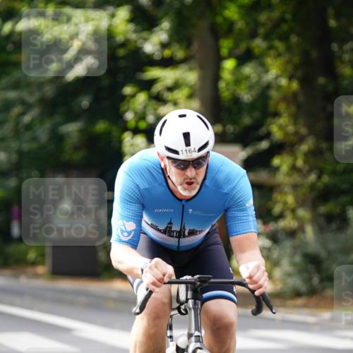 14.09.2025 - Stadtparktriathlon Michael Burmester http://msf.ph/oto/8913867 14.09.2025 12:08:52 Radfahren 1087, 1152, 1164, 1210 meine-sportfotos.de