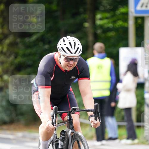 14.09.2025 - Stadtparktriathlon Michael Burmester http://msf.ph/oto/8913872 14.09.2025 12:09:00 Radfahren 1046, 1087, 1152, 1194 meine-sportfotos.de