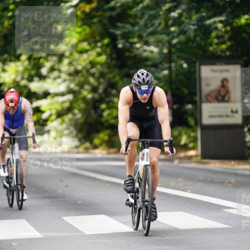 14.09.2025 - Stadtparktriathlon Michael Burmester http://msf.ph/oto/8913873 14.09.2025 12:09:03 Radfahren 1046, 1087, 1152, 1194 meine-sportfotos.de