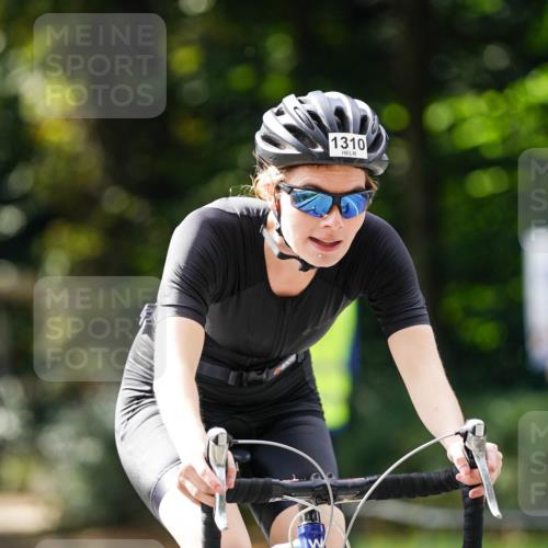 14.09.2025 - Stadtparktriathlon Michael Burmester http://msf.ph/oto/8913899 14.09.2025 12:17:55 Radfahren 1133, 1141, 1149, 1200, 1205, 1215, 1220, 1310 meine-sportfotos.de